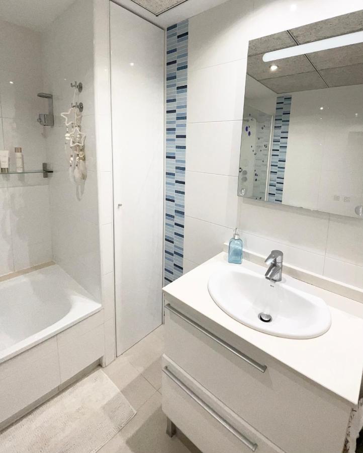 Valencia Beachfront Home 23 מראה חיצוני תמונה